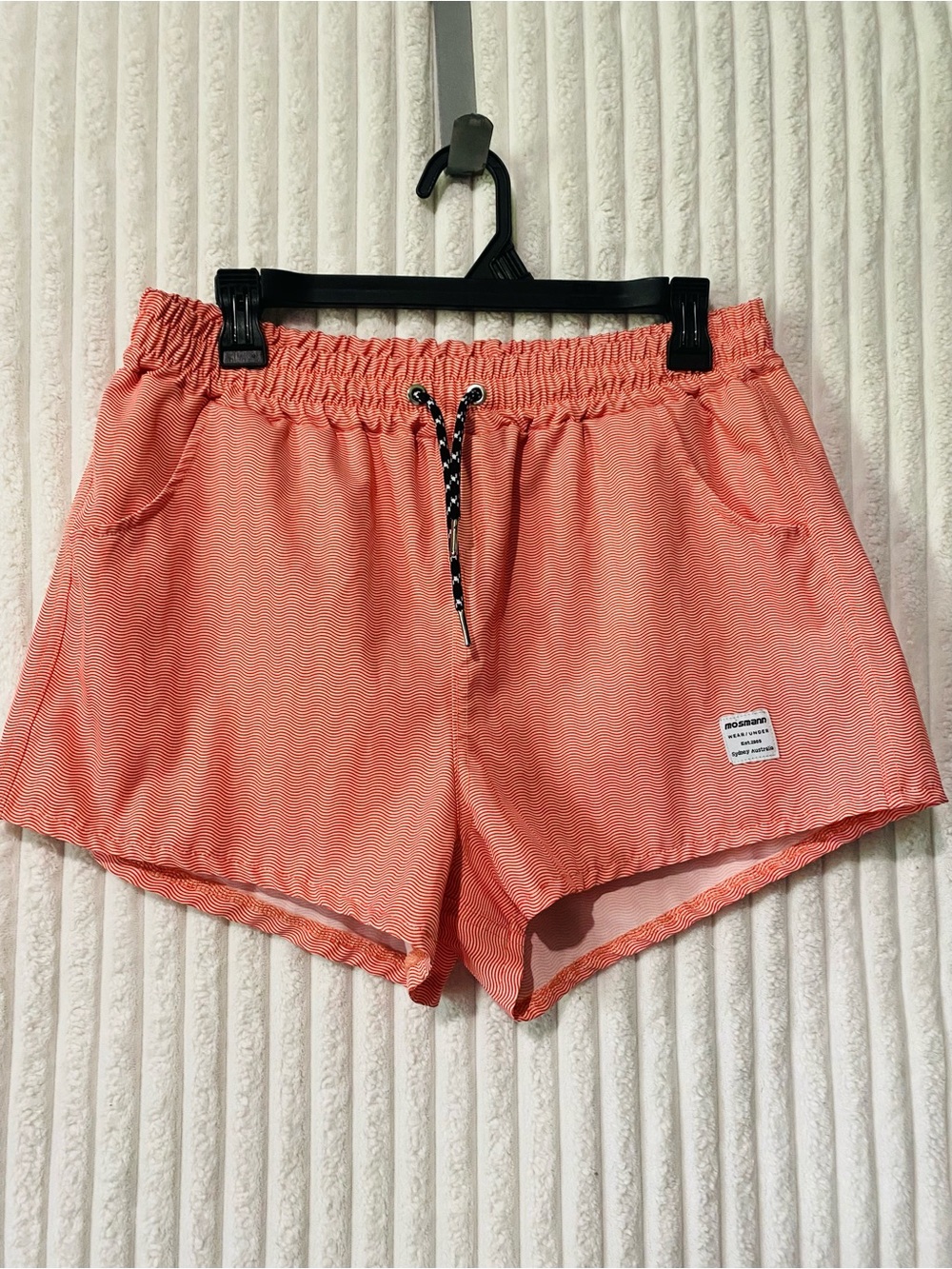 Mosmann Coral Elastic-Waist Athletic Shorts with Drawstring